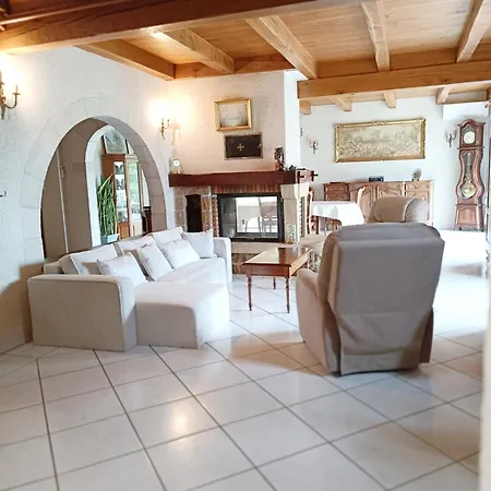 Holiday home Maison De Authentique *